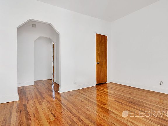 3rd image of 154 E 39th St #1A