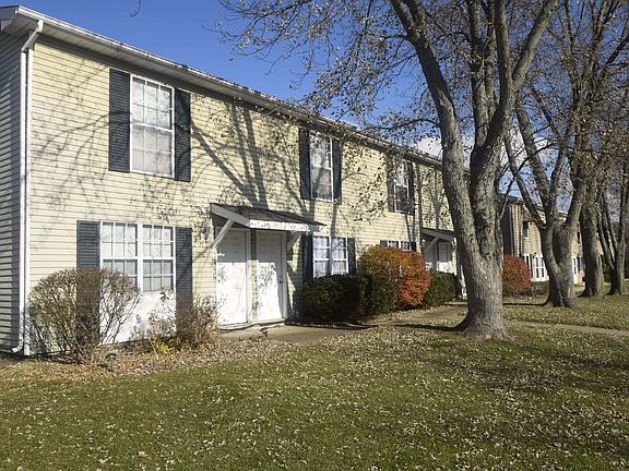 2nd image of 2117 Yorktowne Dr