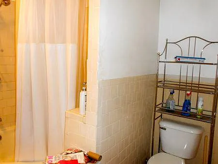 2 bed, 922 sqft, $3,800 — Photo 3