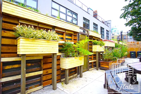 Rented by Lofts and Flats LLC | media 26