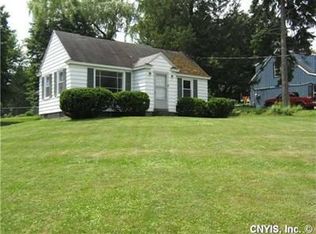 3260 Howlett Hill Rd, Syracuse, NY 13215