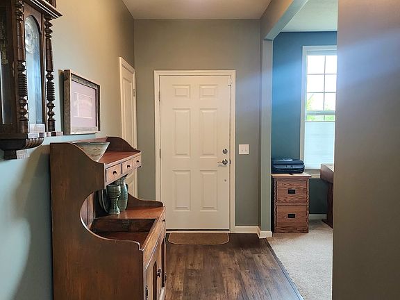 4th image of 5057 Silverbell Dr