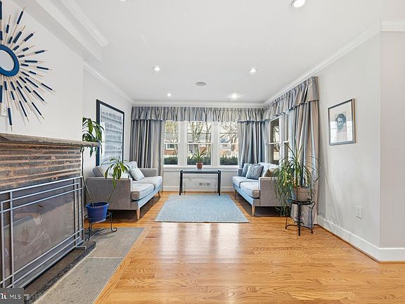 5th image of 11106 Orleans Way