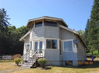 45 Monohon Landing Rd, Raymond, WA 98577