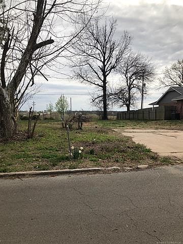2nd image of 3109 S 217 East Ave