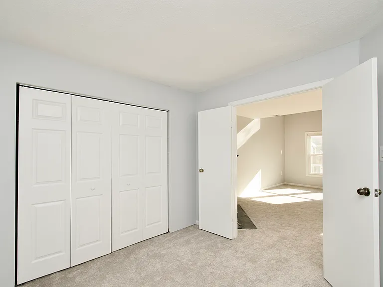 7517 Belle Grae Dr — Photo 9