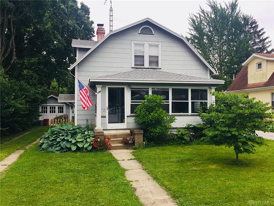 1st image of 209 N Winter St