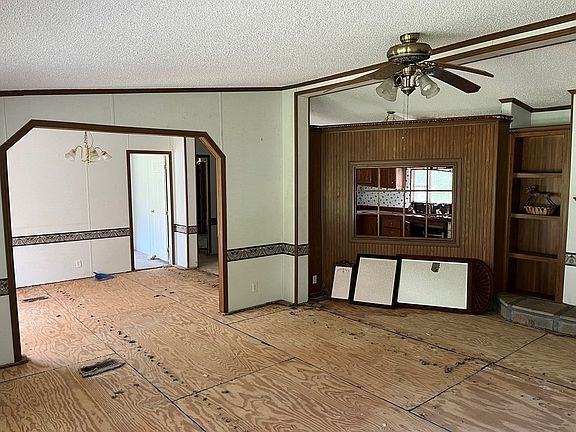 2nd image of 227 County Road 102