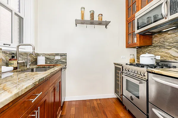 Sold by Corcoran | media 4