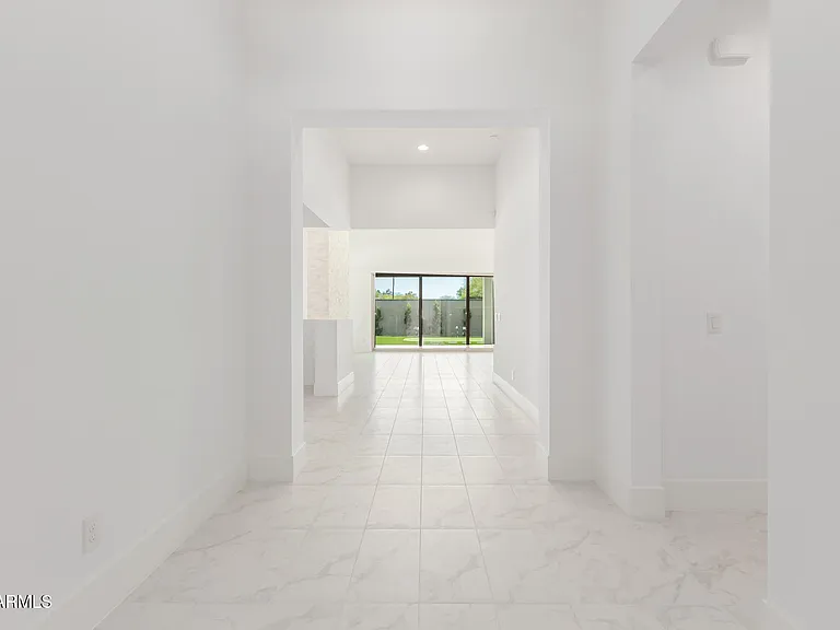 12469 N 93rd Way — Photo 10