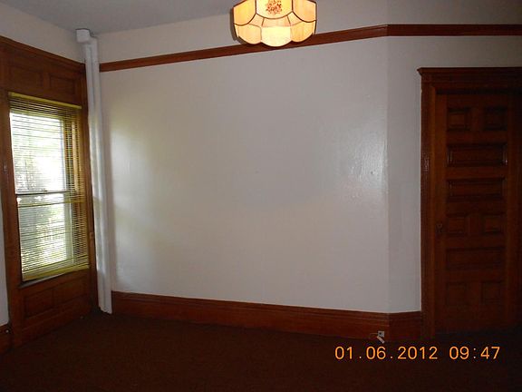 3rd image of 518 7th Ave S APT 1
