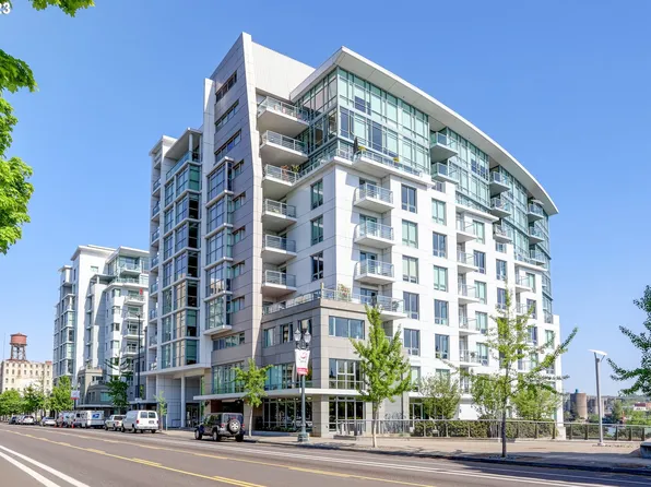 1260 NW Naito Pkwy Unit 202, Portland, OR 97209