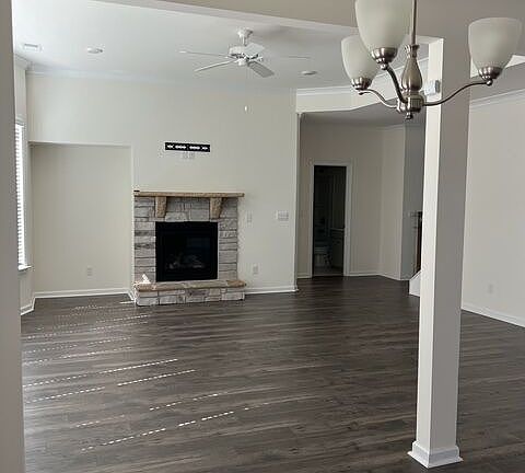 4th image of 1110 Brookstone Pl