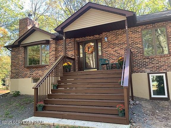 3rd image of 90 Midway Dr