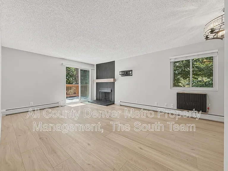 2835 S Monaco Pkwy #1-308 — Photo 13