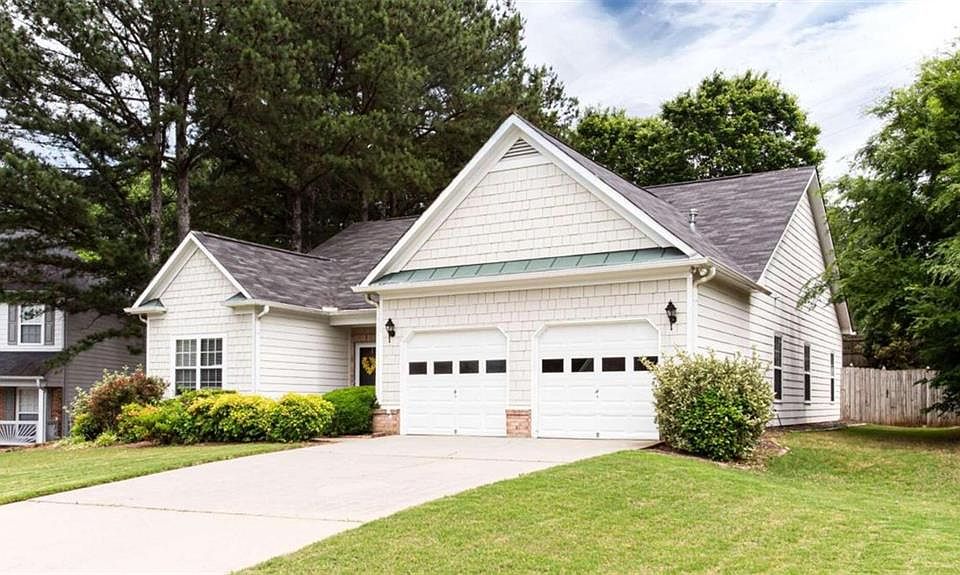 1st image of 820 Roget Ct