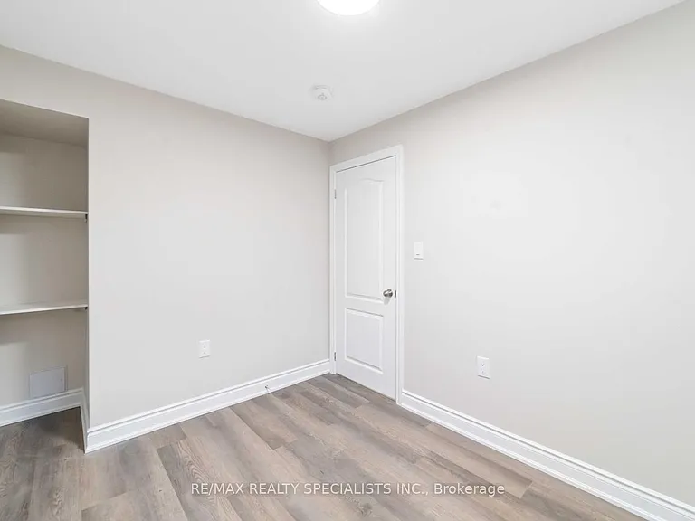 98 Benhurst Cres #BASEMENT — Photo 18