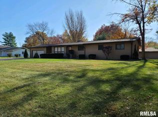 20 Arabian Trl, Springfield, IL 62702