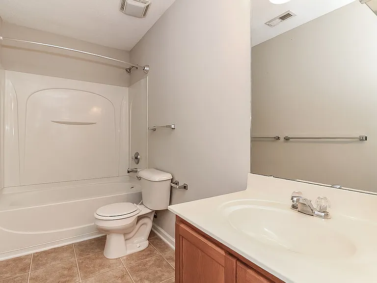 168 Woodcreek Ln — Photo 16