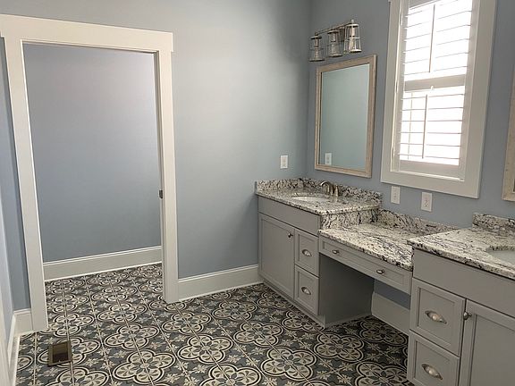 2nd image of 1643 Waterway Cove Dr SW #J4kgi0