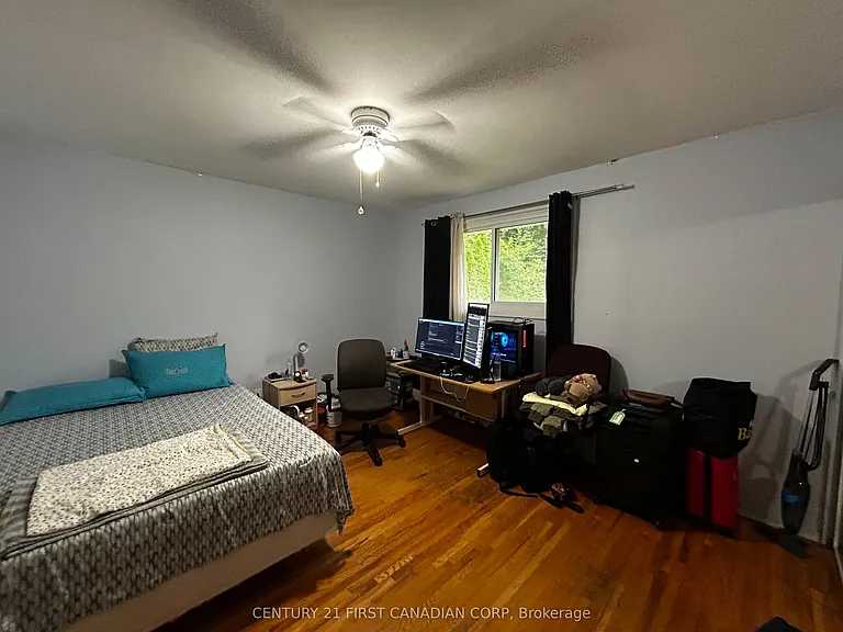 460 Castlegrove Blvd #1 — Photo 7