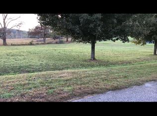 650 Country Meadow Dr #18, Clarkesville, GA 30523