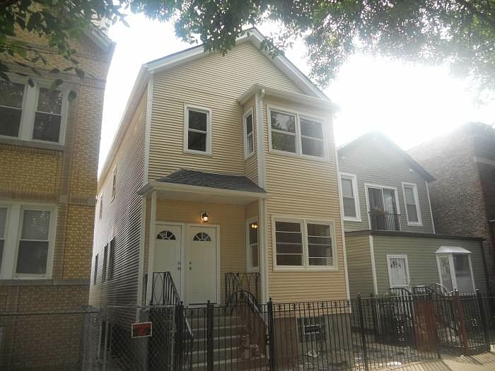 1st image of 1655 N Mozart St