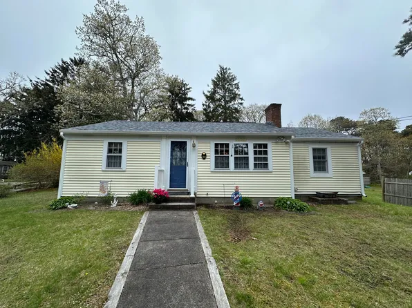 39 Naushon Road, Dennis Port, MA 02639