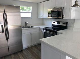 9543 SW 38th St, Miami, FL 33165