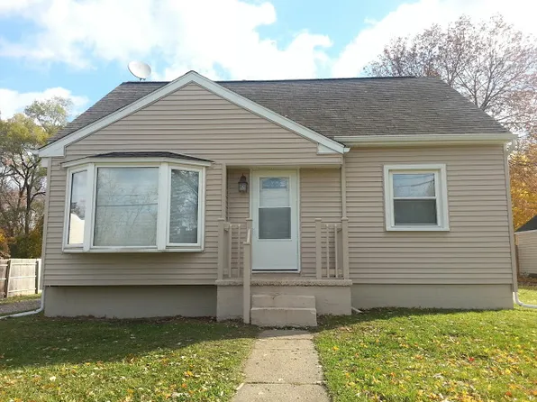 2609 Cobb Rd, Jackson, MI 49203