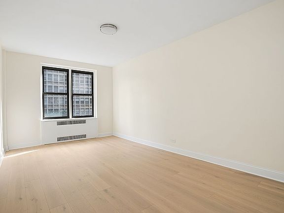 4th image of 125 W 96th St APT 5D