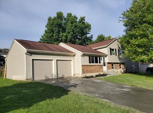 3039 Merrie Dr, Hebron, KY 41048
