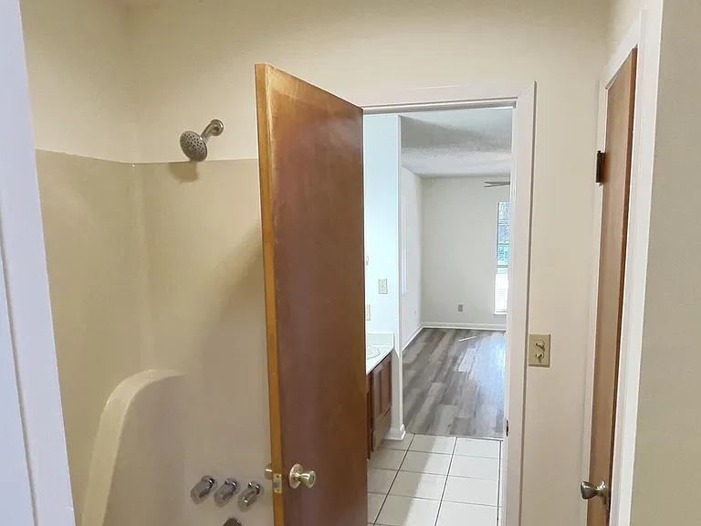 9216 Pointe Aux Chenes Rd — Photo 17