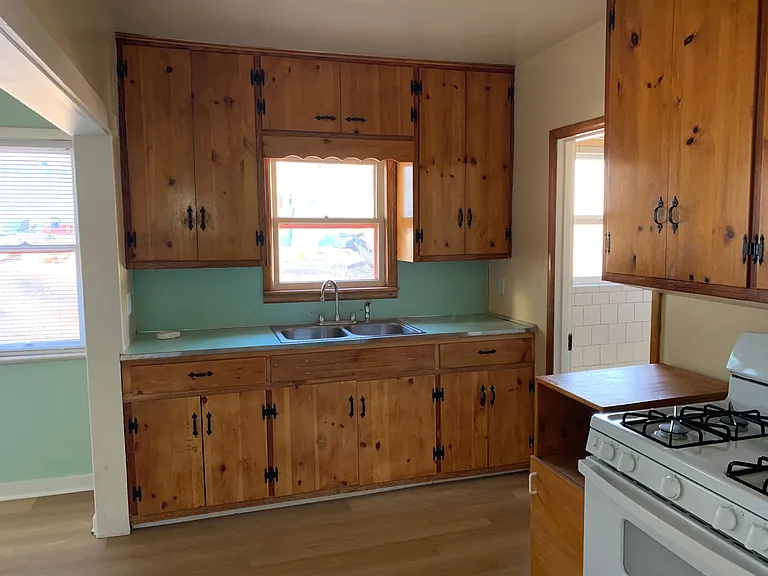 836 Sims Rd — Photo 8