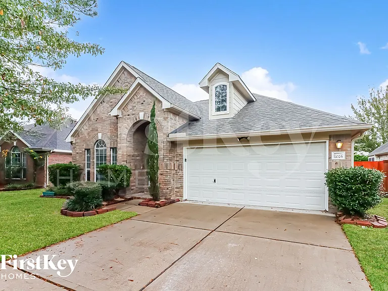 11026 Seminole Spring Ln — Photo 1