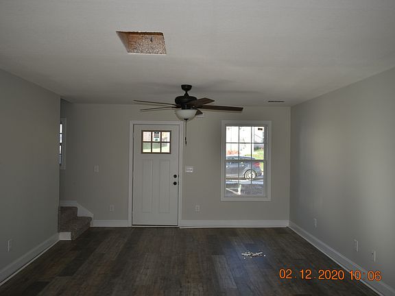 2nd image of 69 Chestnut Dr