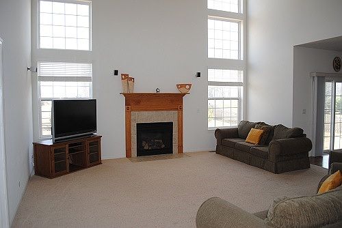 4th image of 5806 Acorn Ct