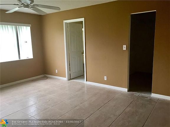 5th image of 8852 NW 76th Pl