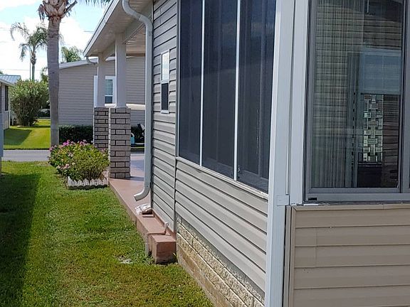 5th image of 377 Katie Ave