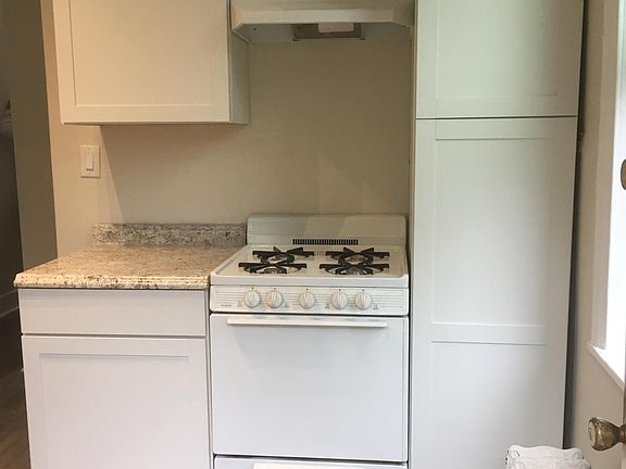 5th image of 3748 N 15th St #1F