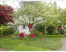 1st image of 63 Bellevue Dr