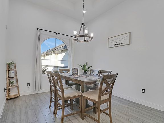 5th image of 427 S Brunswick Rd