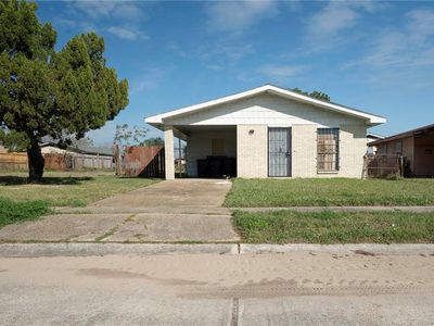 7567 Avon Park Blvd, New Orleans, LA, 70128