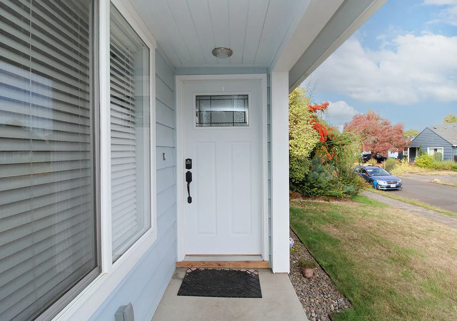 Beautifully Update Concordia 3 Bed/2 Bath in a Stellar Location! — Photo 3