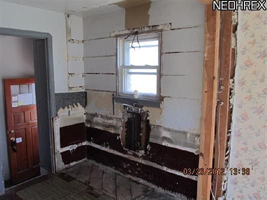 3rd image of 17500 Flamingo Ave