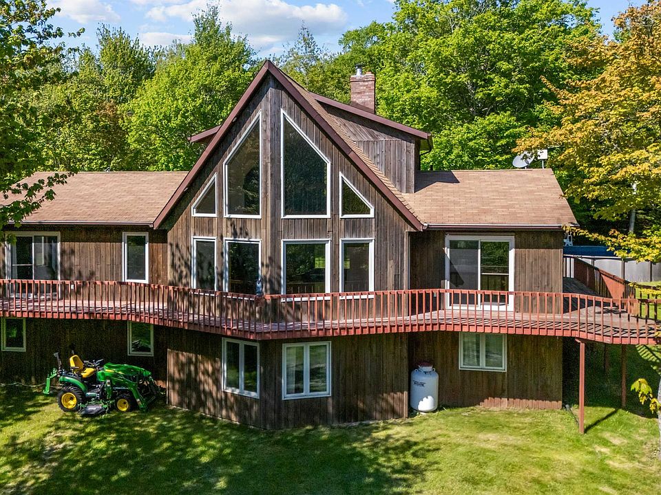 1st image of 2574 New Glasgow Rd