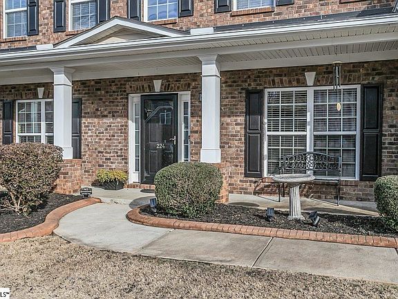 2nd image of 224 Heritage Point Dr