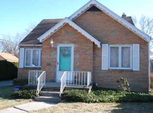 3243 Oak Grove Pl, Toledo, OH 43613