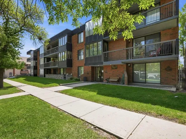 345 N 4th Ave NE #201, Calgary, AB T2E 0J4