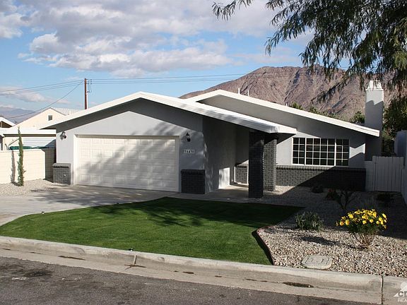 2nd image of 54430 Avenida Alvarado